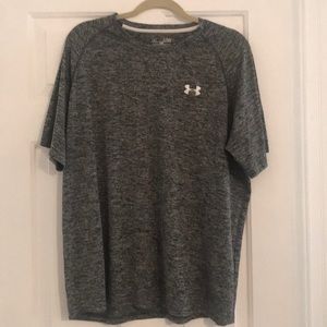 Under Armour heat Gear t- shirt